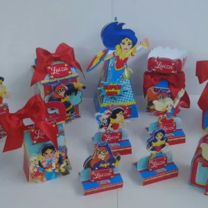Arquivo De Corte Super Hero Girls Studio