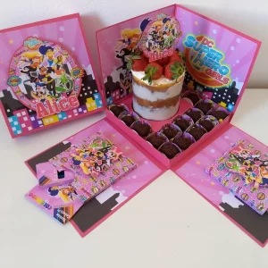 Arquivo Festa na caixa Heroínas Studio e Pdf