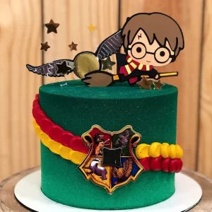 Arquivo topo de bolo Harry Potter para imprimir em Studio, ideal para festas de aniversário infantis e decoração temática de magia.